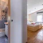 2 Bedroom Lovely In Apartmán Medulin